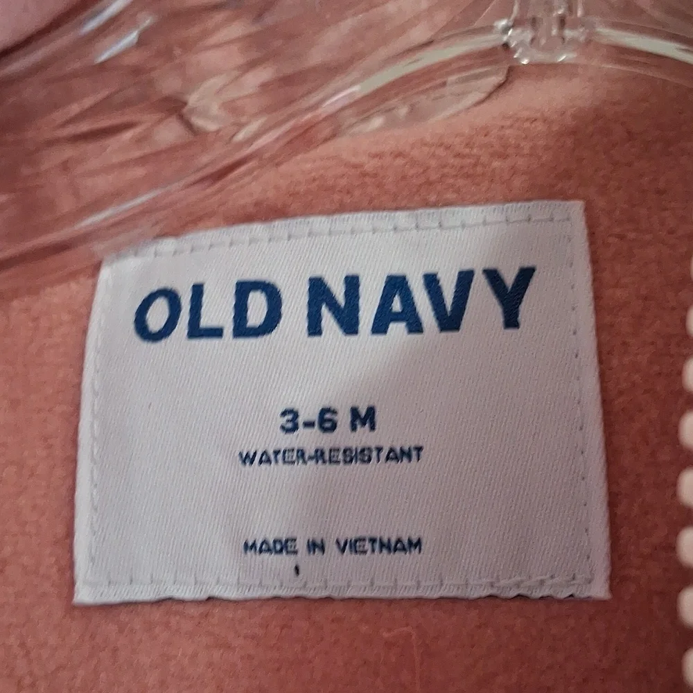 NWT OLD NAVY BABY GIRL WINTER JACKET SIZE 3-6 MONTHS
